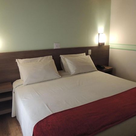 Hotel Monte Carlo Campos do Jordão Szoba fotó