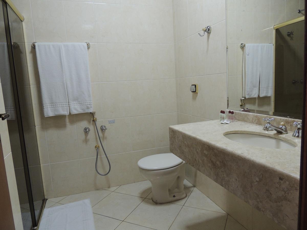 Hotel Monte Carlo Campos do Jordão Kültér fotó